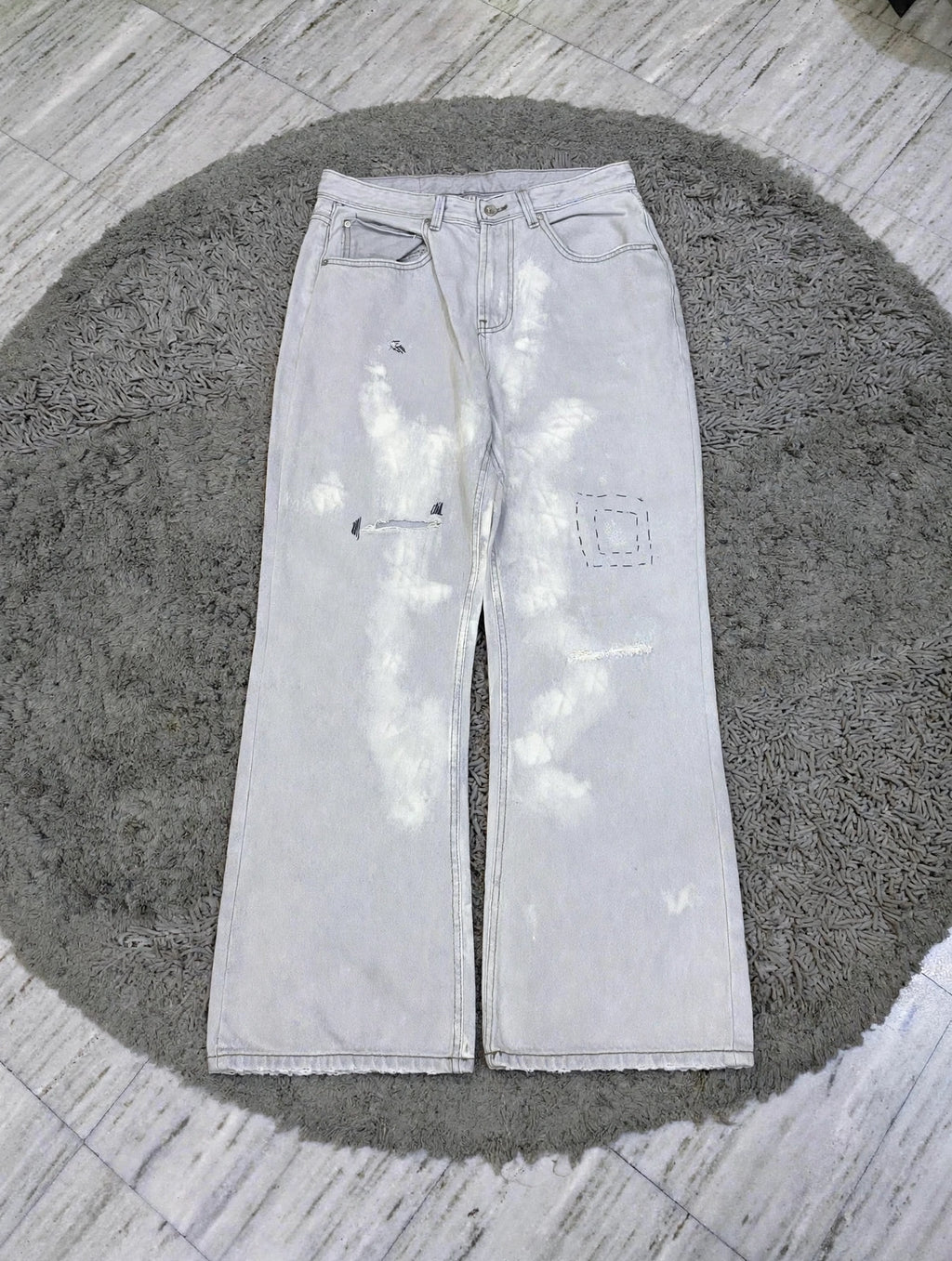Light grey patchwork baggy jeans